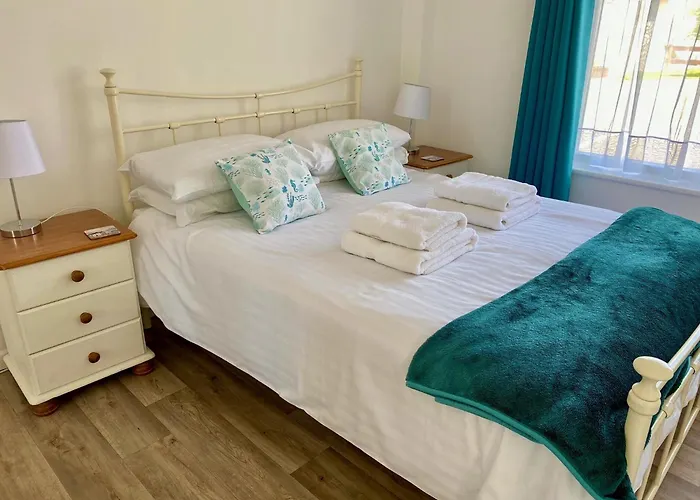 Golden Acre Jurassic Coastal Lodges ,Eype