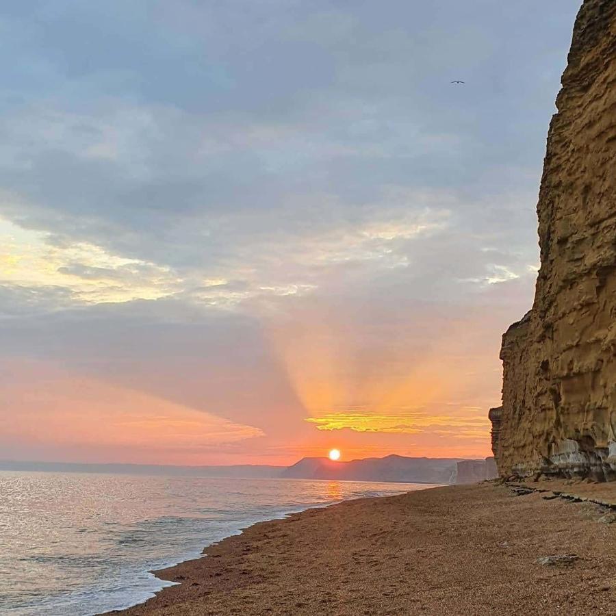 Golden Acre Jurassic Coastal ,eype * Bridport