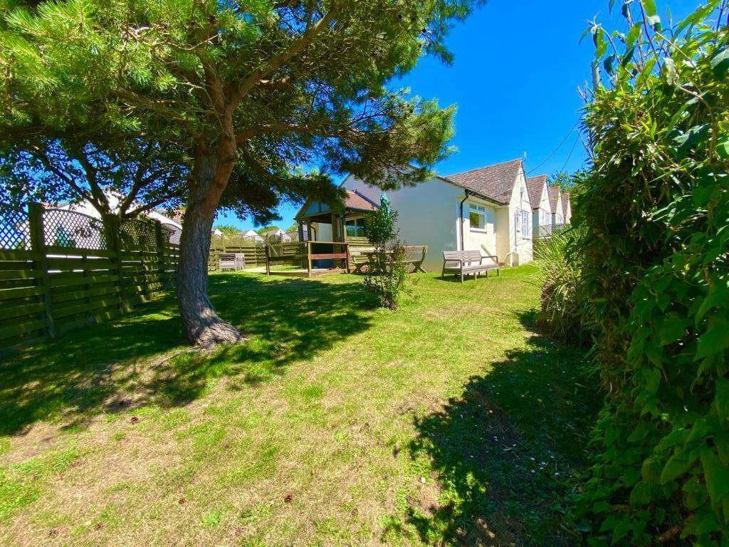 Golden Acre Jurassic Coastal ,eype Holiday home